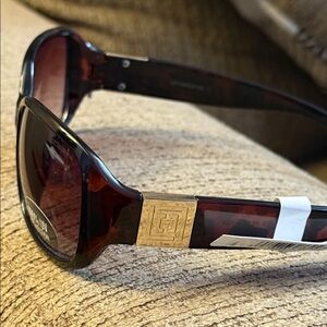 Brand new Liz Claiborne Black Sunglasses with UV Protection